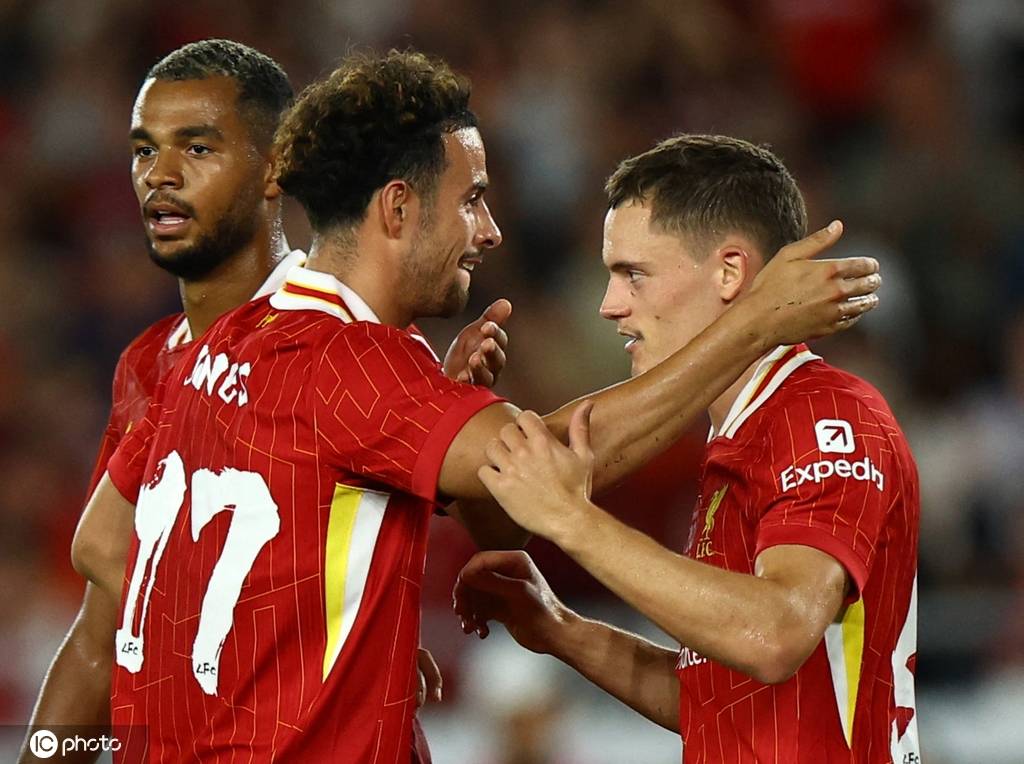 热身赛-维尔茨处子球16岁新星一条龙 利物浦3-1逆转横滨水手